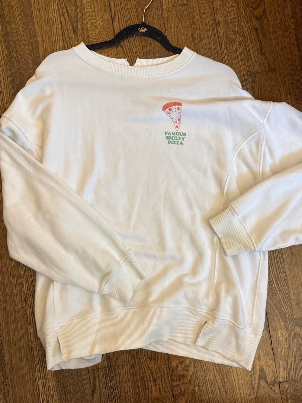 aerie Cream/ Off White Crewneck Sweatshirt with Small Pizza Graphic